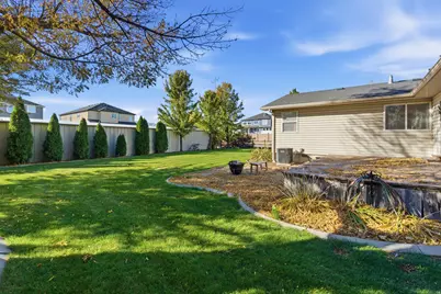 1351 W 700 S, Lehi, UT 84043 - Photo 32