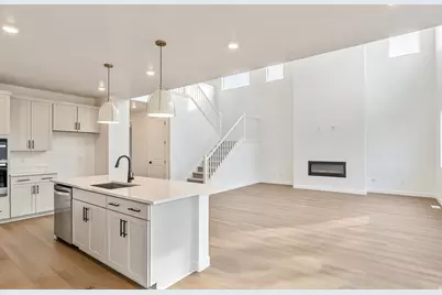 1001 E 250 S #20, Salem, UT 84653 - Photo 4