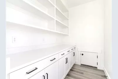 6831 W Meadow Grass Dr, South Jordan, UT 84009 - Photo 14