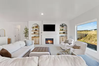 762 W Powderwood Ln, Mapleton, UT 84664 - Photo 8