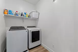 762 W Powderwood Ln, Mapleton, UT 84664 - Photo 22