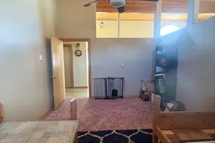 256 S 300 E, Blanding, UT 84511 - Photo 38