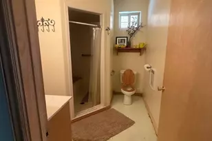 256 S 300 E, Blanding, UT 84511 - Photo 28