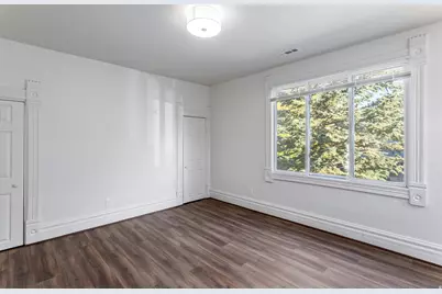 1260 E Emerson Ave, Salt Lake City, UT 84105 - Photo 12