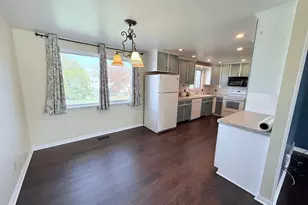 112 W 5150 S, Washington Terrace, UT 84405 - Photo 4