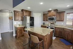 428 Saddle Rd, Grantsville, UT 84029 - Photo 10