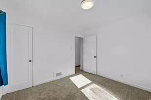 121 S Lakeview Dr, Clearfield, UT 84015 - Photo 16