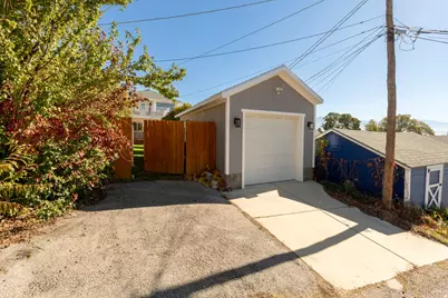 381 L St, Salt Lake City, UT 84103 - Photo 38