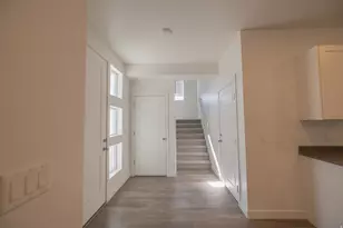 356 W 25 N, Layton, UT 84041 - Photo 6