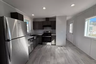 203 Darlington Way, Layton, UT 84041 - Photo 4