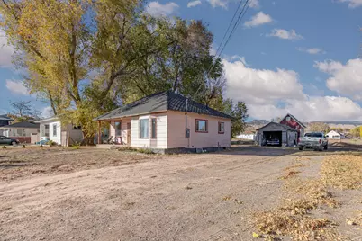 341 E 200 N, Richfield, UT 84701 - Photo 2
