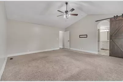 2154 E Wasatch Blvd, Sandy, UT 84092 - Photo 14