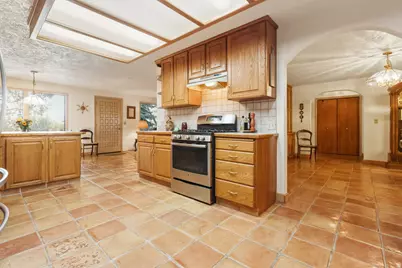 1220 E 225 N, Springville, UT 84663 - Photo 14