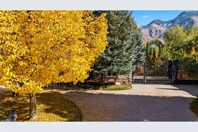 1 Pepperwood Pointe, Sandy, UT 84092 - Photo 24