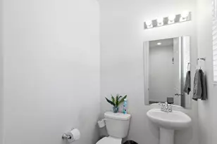 293 N 1630 W, Pleasant Grove, UT 84062 - Photo 28