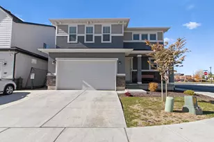 293 N 1630 W, Pleasant Grove, UT 84062 - Photo 2