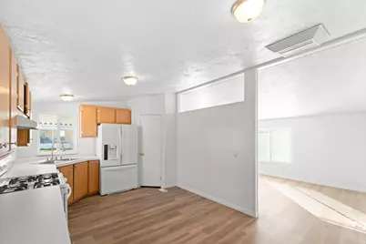 563 N 1350 W #139, Clearfield, UT 84015 - Photo 4