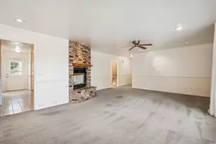 10142 S Majestic Canyon Rd E, Sandy, UT 84092 - Photo 24