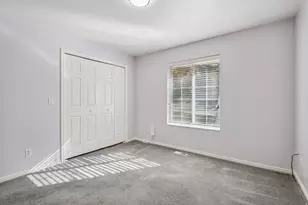 10142 S Majestic Canyon Rd E, Sandy, UT 84092 - Photo 38