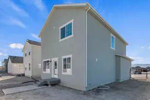 5718 N Mallard Dr, Stansbury Park, UT 84074 - Photo 4