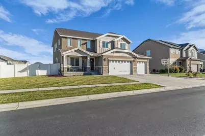 642 W Mulberry, Stansbury Park, UT 84074 - Photo 2
