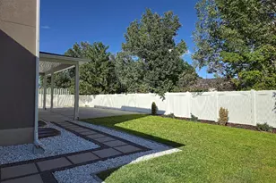 6849 S Jefferson St, Murray, UT 84107 - Photo 4