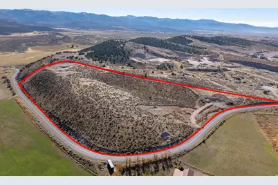 11380 E Gravel Pit Rd, Mount Pleasant, UT 84647 - Photo 2