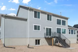 752 W Cherry St, Grantsville, UT 84029 - Photo 6