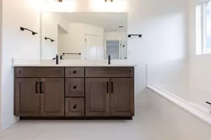 2703 N Blue Dawn Ln, Saratoga Springs, UT 84045 - Photo 14