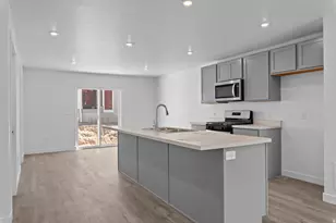 1752 N Patchwork Ave, Tooele, UT 84074 - Photo 6