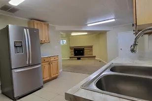 787 E Redmaple Circle, Millcreek, UT 84106 - Photo 32