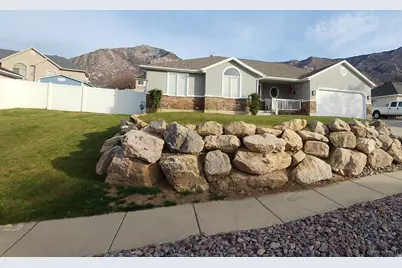 814 E 3300 N, North Ogden, UT 84414 - Photo 2