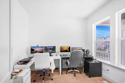 92 N Midland Dr, Saratoga Springs, UT 84045 - Photo 12