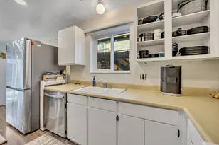 3964 S 565 E, Salt Lake City, UT 84107 - Photo 24