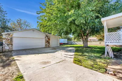 4433 W 3100 S, West Valley, UT 84120 - Photo 16