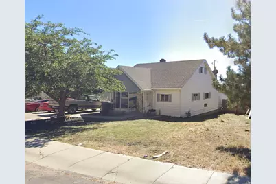 620 Edgehill Dr, East Carbon, UT 84520 - Photo 2