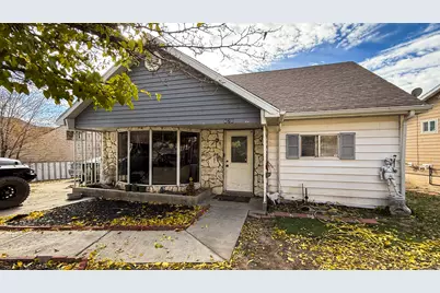 620 Edgehill Dr, East Carbon, UT 84520 - Photo 1