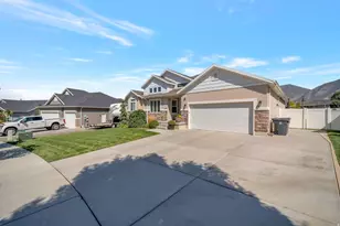 1288 N Horizon View Loop W, Elk Ridge, UT 84651 - Photo 2