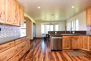 342 S Banister Ln, Grantsville, UT 84029 - Photo 20