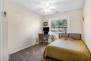 696 E Union Garden Ct, Midvale, UT 84047 - Photo 16