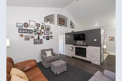 14328 S Sun Bloom Ln, Herriman, UT 84096 - Photo 14