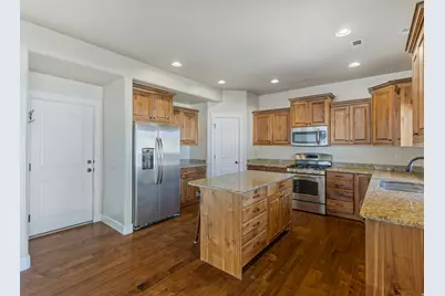 168 E Brookshire Dr, Saratoga Springs, UT 84045 - Photo 4