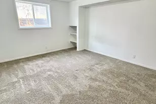 954 E Carnation Dr, White City, UT 84094 - Photo 22