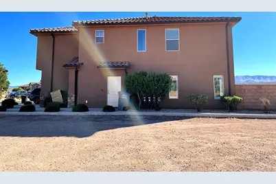 2577 N Bella Vista Dr, Santa Clara, UT 84765 - Photo 2