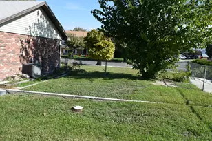 5568 S Hugoton Dr W, Taylorsville, UT 84129 - Photo 12