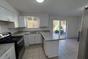 5568 S Hugoton Dr W, Taylorsville, UT 84129 - Photo 4