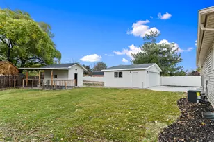 8026 S Laguna Cir W, West Jordan, UT 84088 - Photo 20