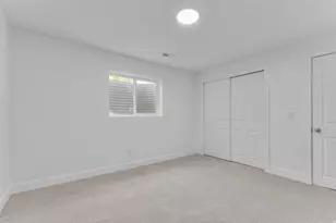 8026 S Laguna Cir W, West Jordan, UT 84088 - Photo 16