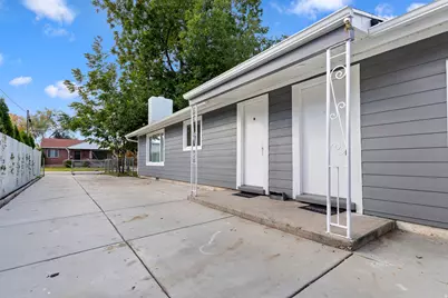 291 E Garden Ave S, South Salt Lake, UT 84115 - Photo 2