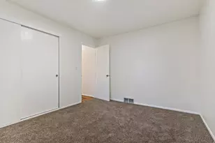 291 E Garden Ave S, South Salt Lake, UT 84115 - Photo 22